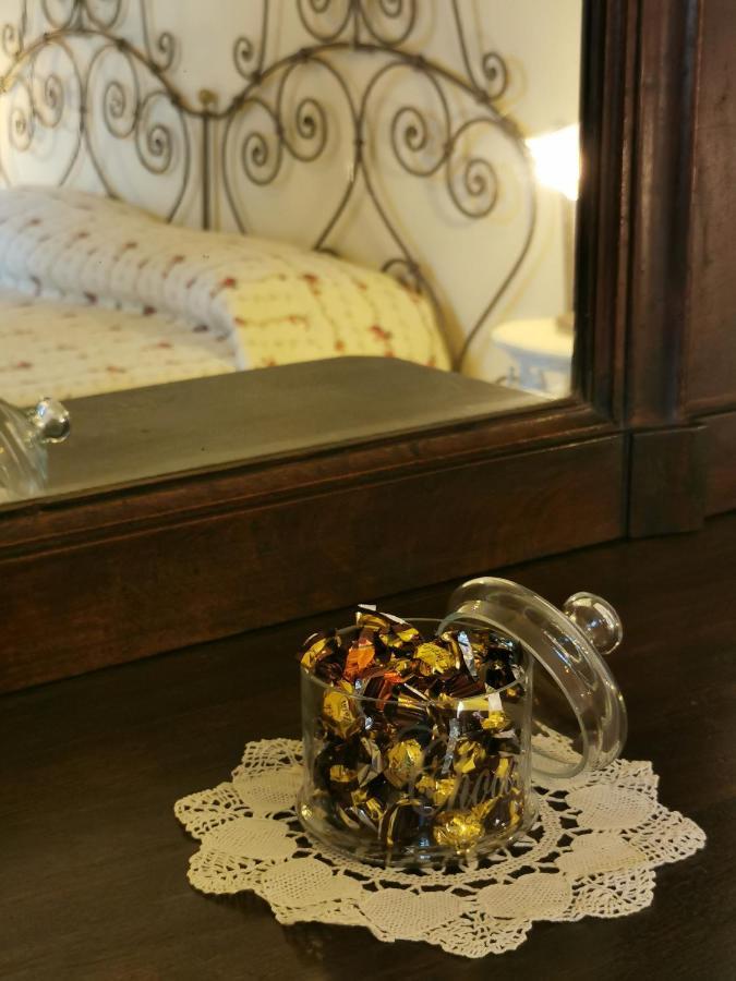 L'Albero Del Cioccolato Bed & Breakfast Пиня Екстериор снимка