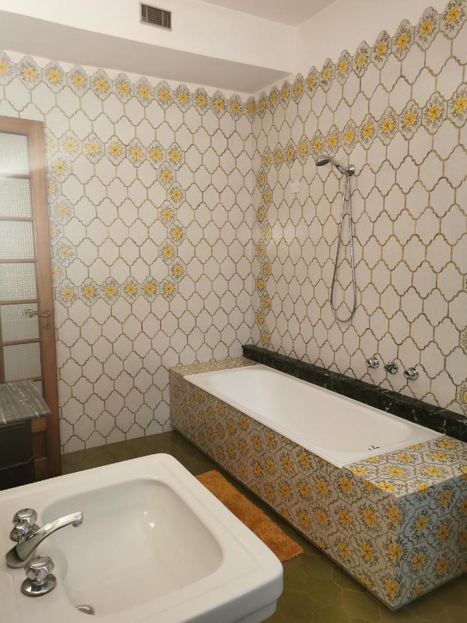 L'Albero Del Cioccolato Bed & Breakfast Пиня Екстериор снимка